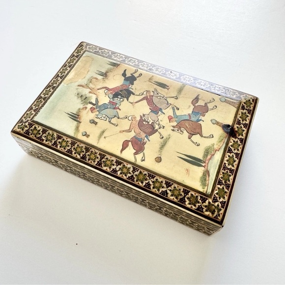 Vintage Persian Khatam Marquetry Polo Players Trinket Jewelry Box 6.5”x 4” - Picture 4 of 14